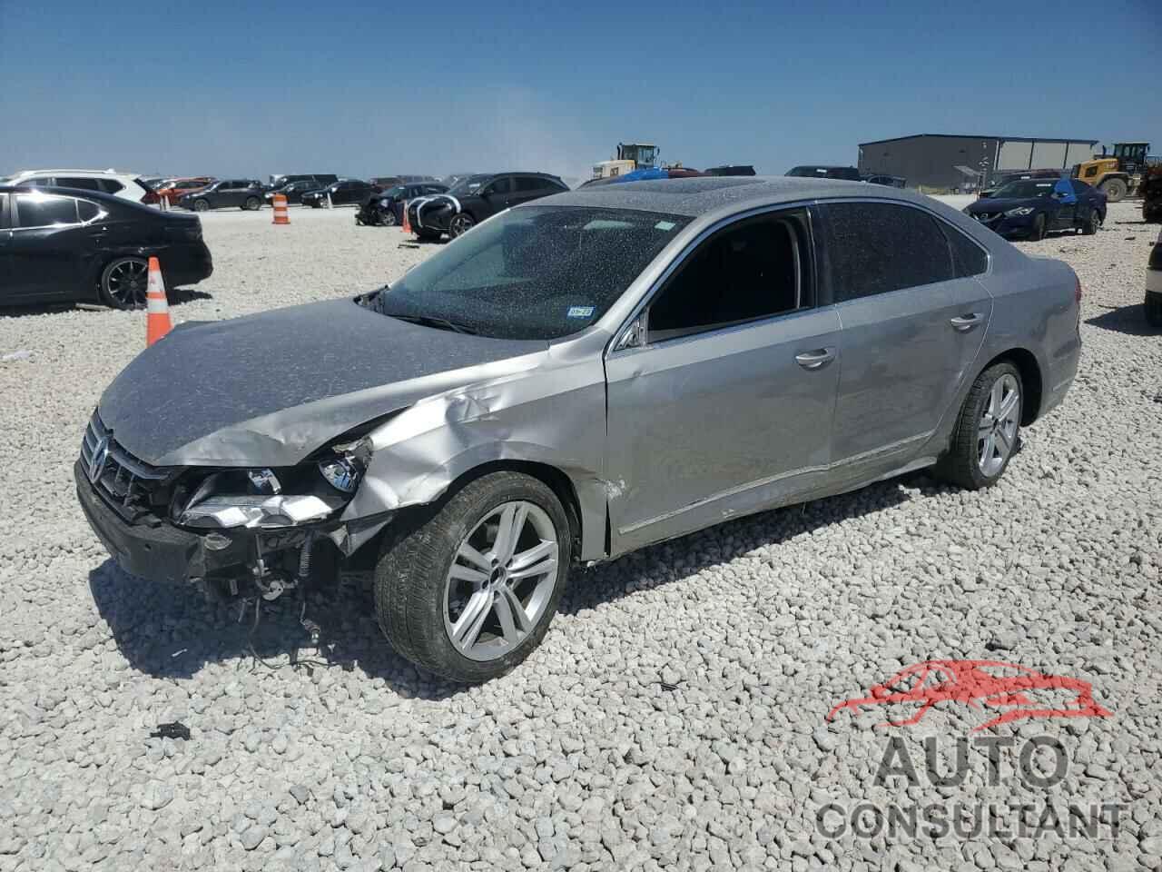 VOLKSWAGEN PASSAT 2014 - 1VWCN7A33EC050782
