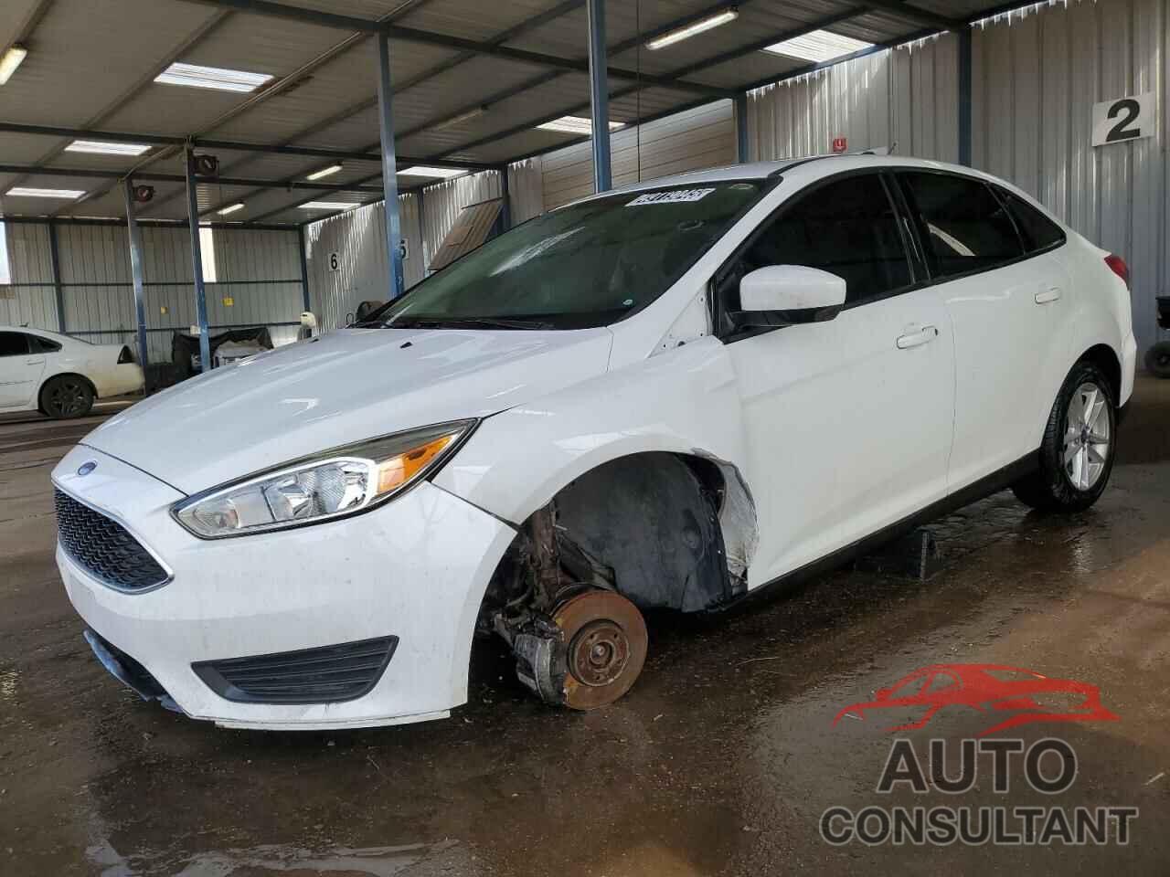FORD FOCUS 2018 - 1FADP3F23JL297522