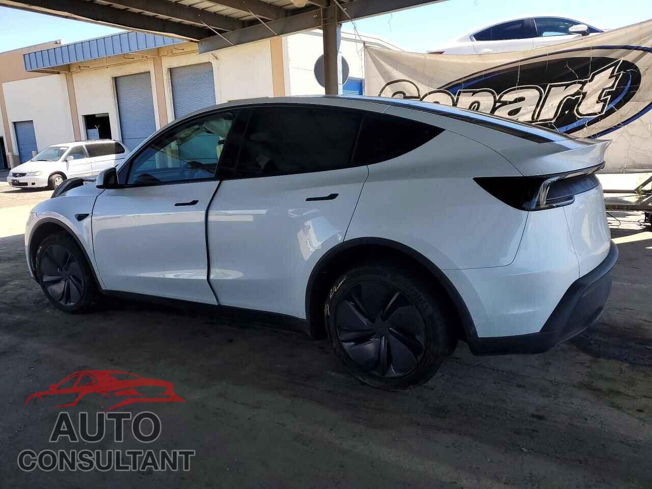 TESLA MODEL Y 2026 - 7SAYGDEE8TF453575