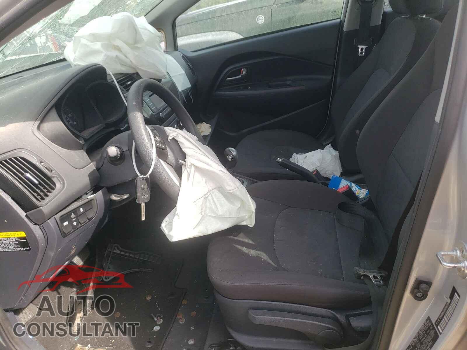 KIA RIO 2017 - KNADM4A32H6099061