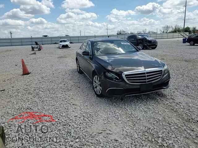 MERCEDES-BENZ E-CLASS 2017 - WDDZF4JB5HA067895