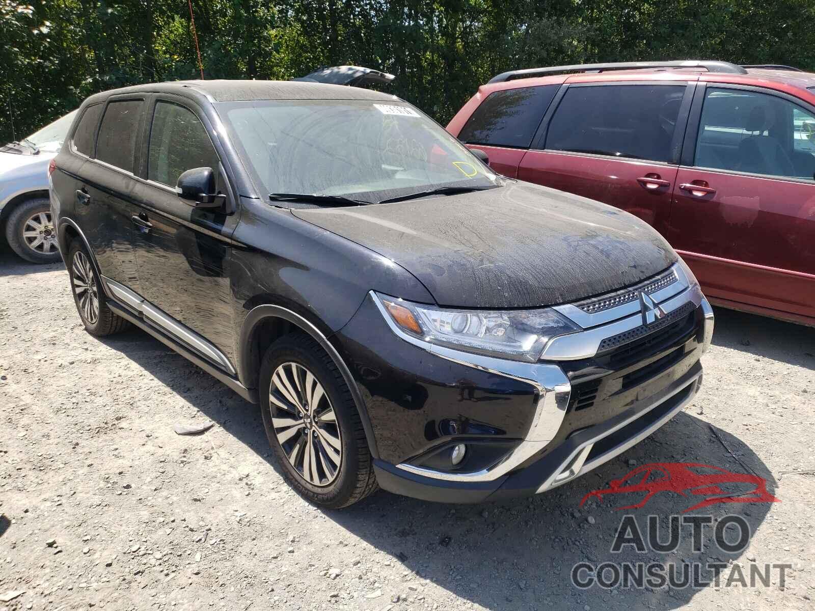 MITSUBISHI OUTLANDER 2019 - JA4AD3A38KZ042993