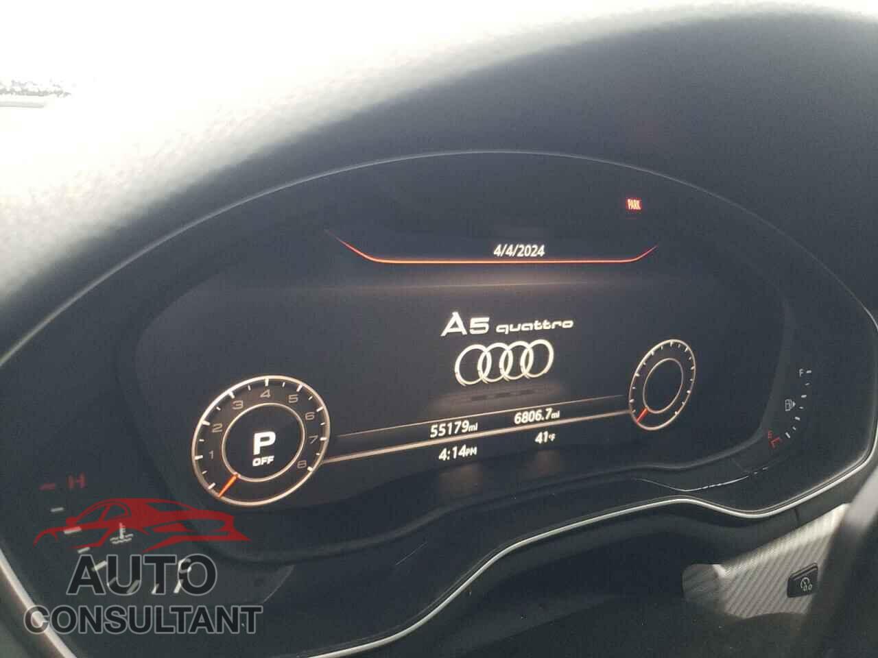 AUDI A5 2019 - WAUTNAF54KA010709