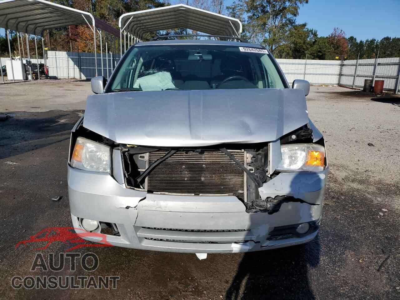 DODGE CARAVAN 2010 - 2D4RN5D1XAR445218