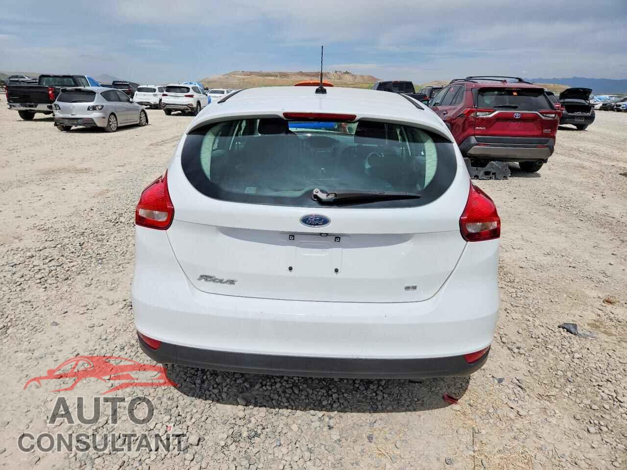 FORD FOCUS 2015 - 1FADP3K28FL263685