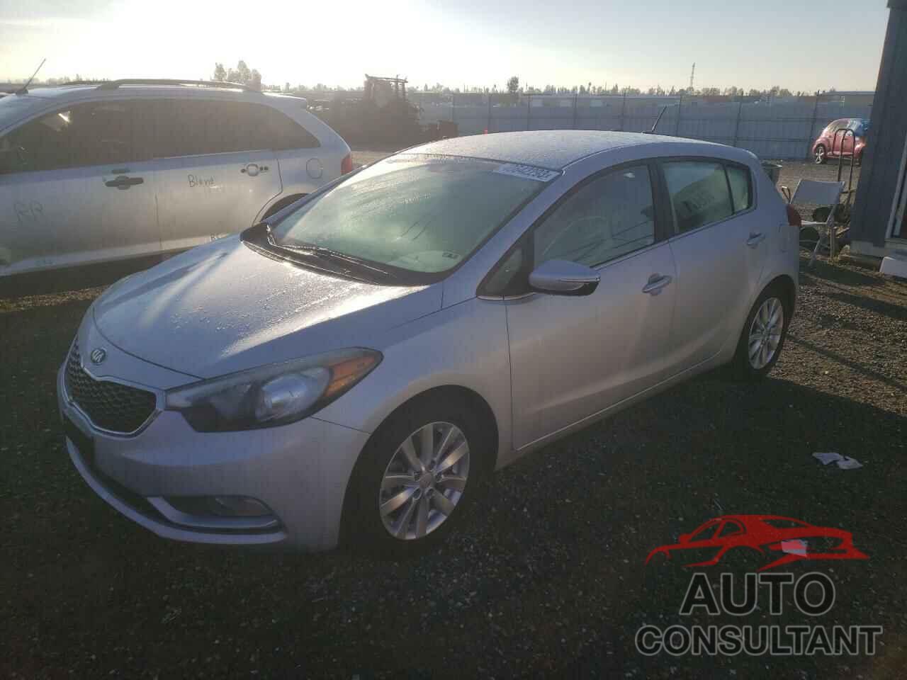 KIA FORTE 2015 - KNAFX5A80F5359980