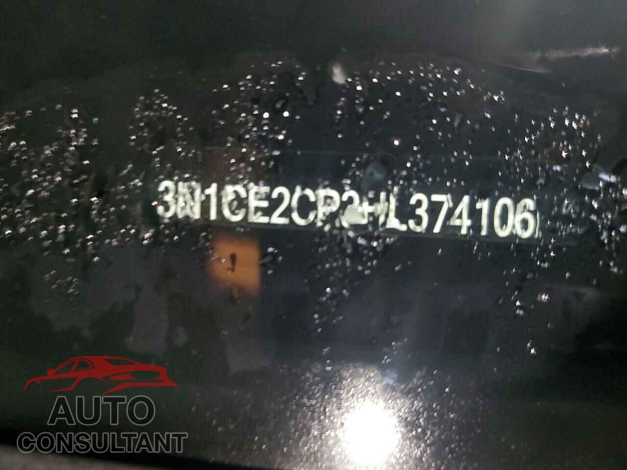 NISSAN VERSA 2017 - 3N1CE2CP3HL374106