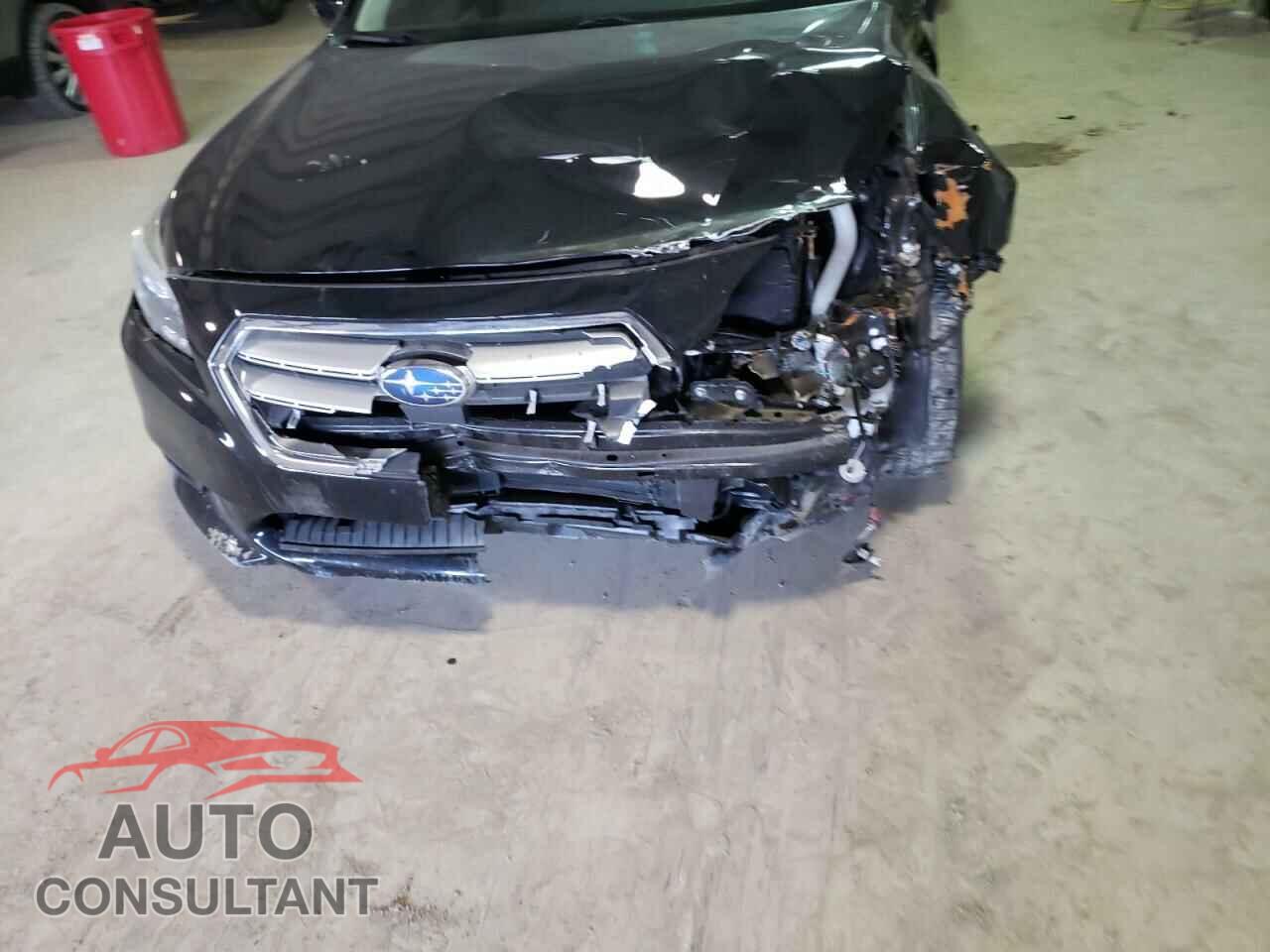 SUBARU LEGACY 2017 - 4S3BNAF68H3020907