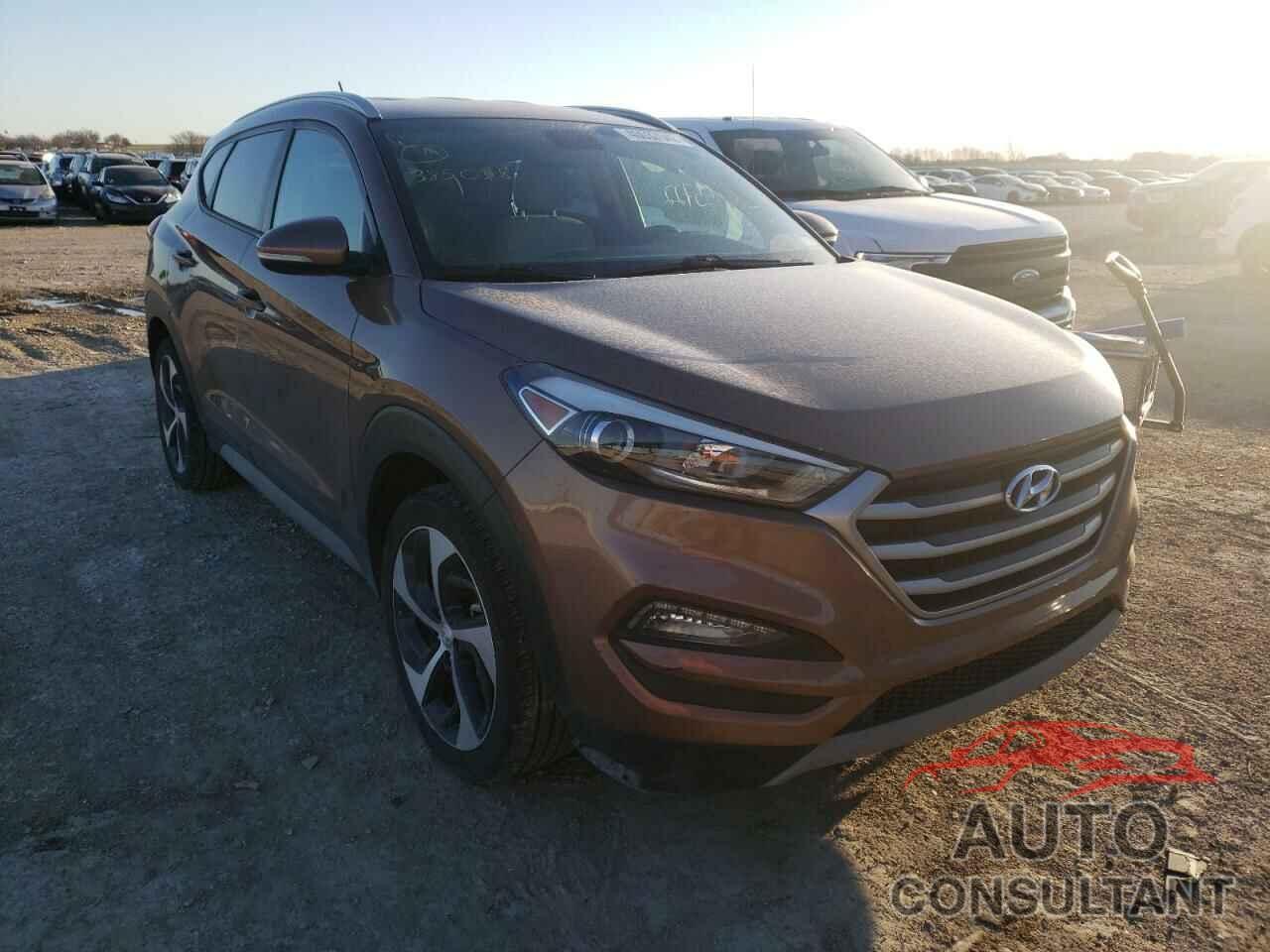 HYUNDAI TUCSON 2017 - KM8J3CA26HU385058