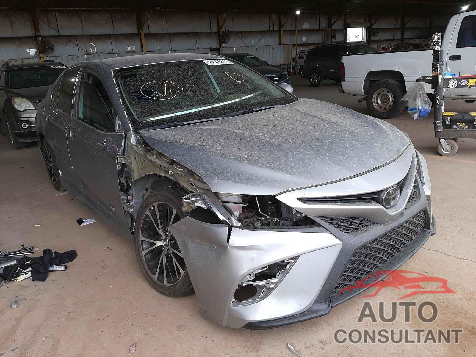 TOYOTA CAMRY 2019 - 4T1B11HK0KU274243