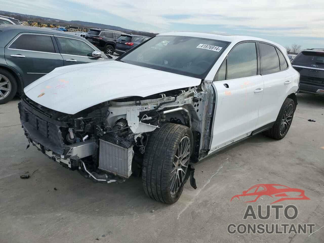 PORSCHE CAYENNE 2020 - WP1AA2AY3LDA05934