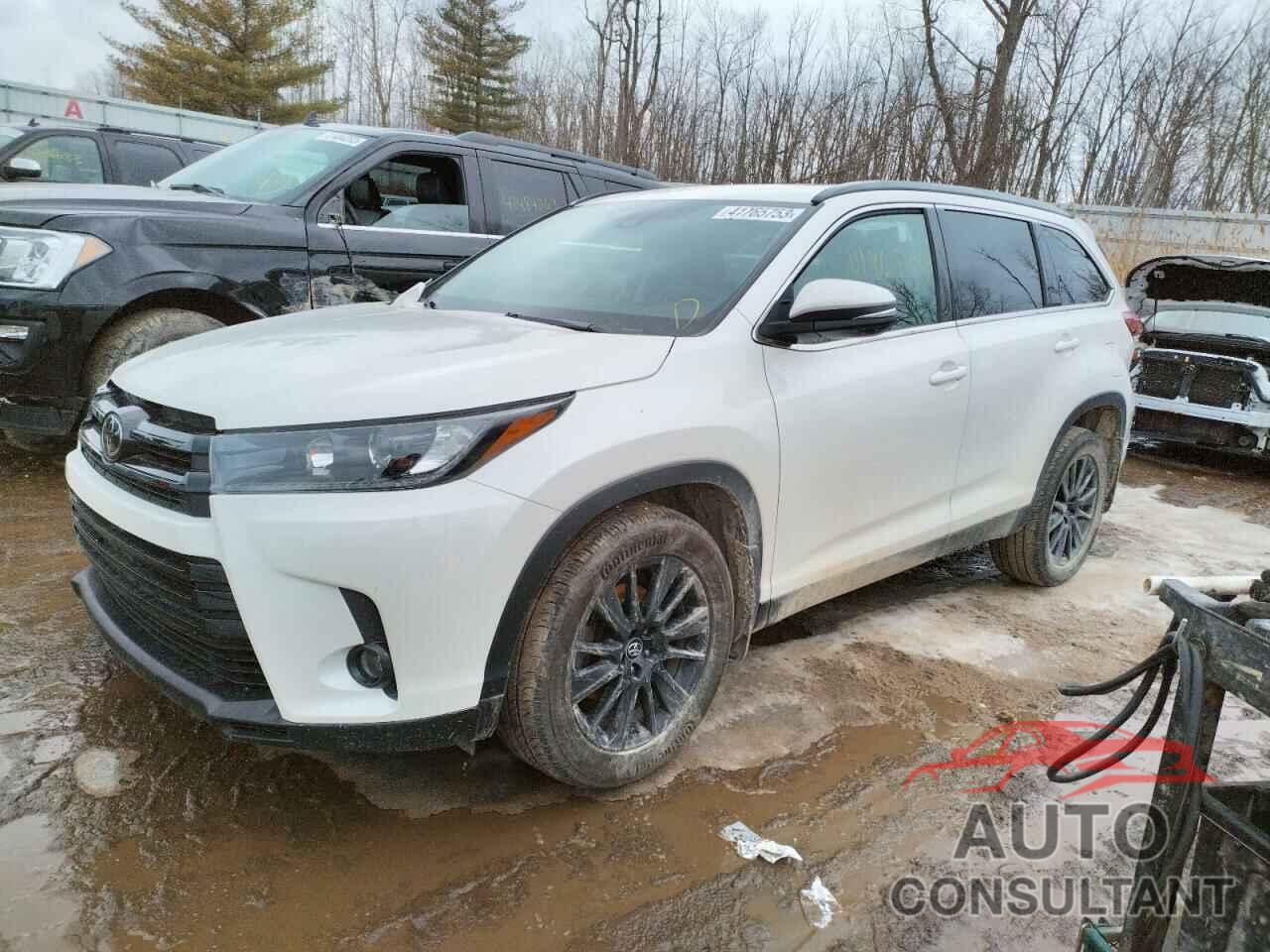 TOYOTA HIGHLANDER 2019 - 5TDJZRFHXKS567151