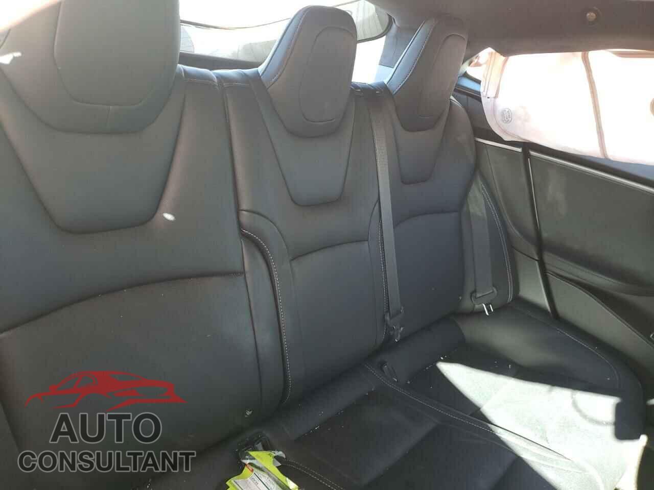 TESLA MODEL S 2018 - 5YJSA1E46JF297740