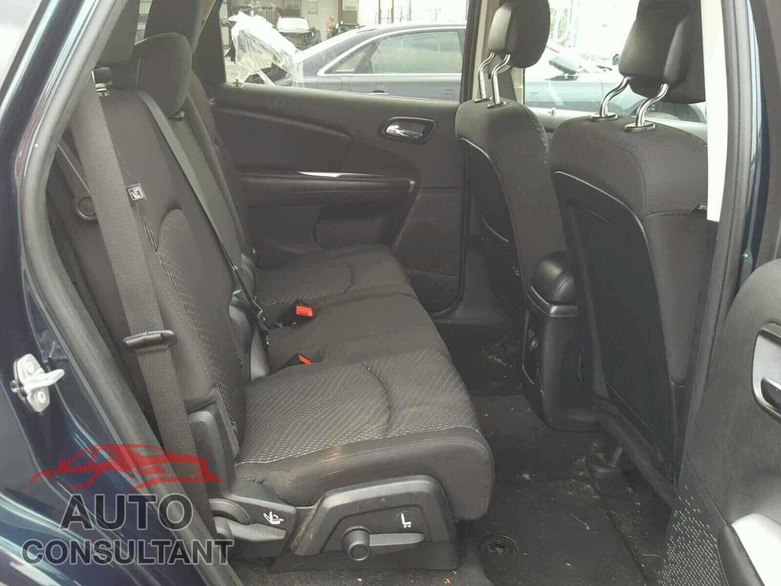 DODGE JOURNEY SE 2015 - 3C4PDCAB9FT595642