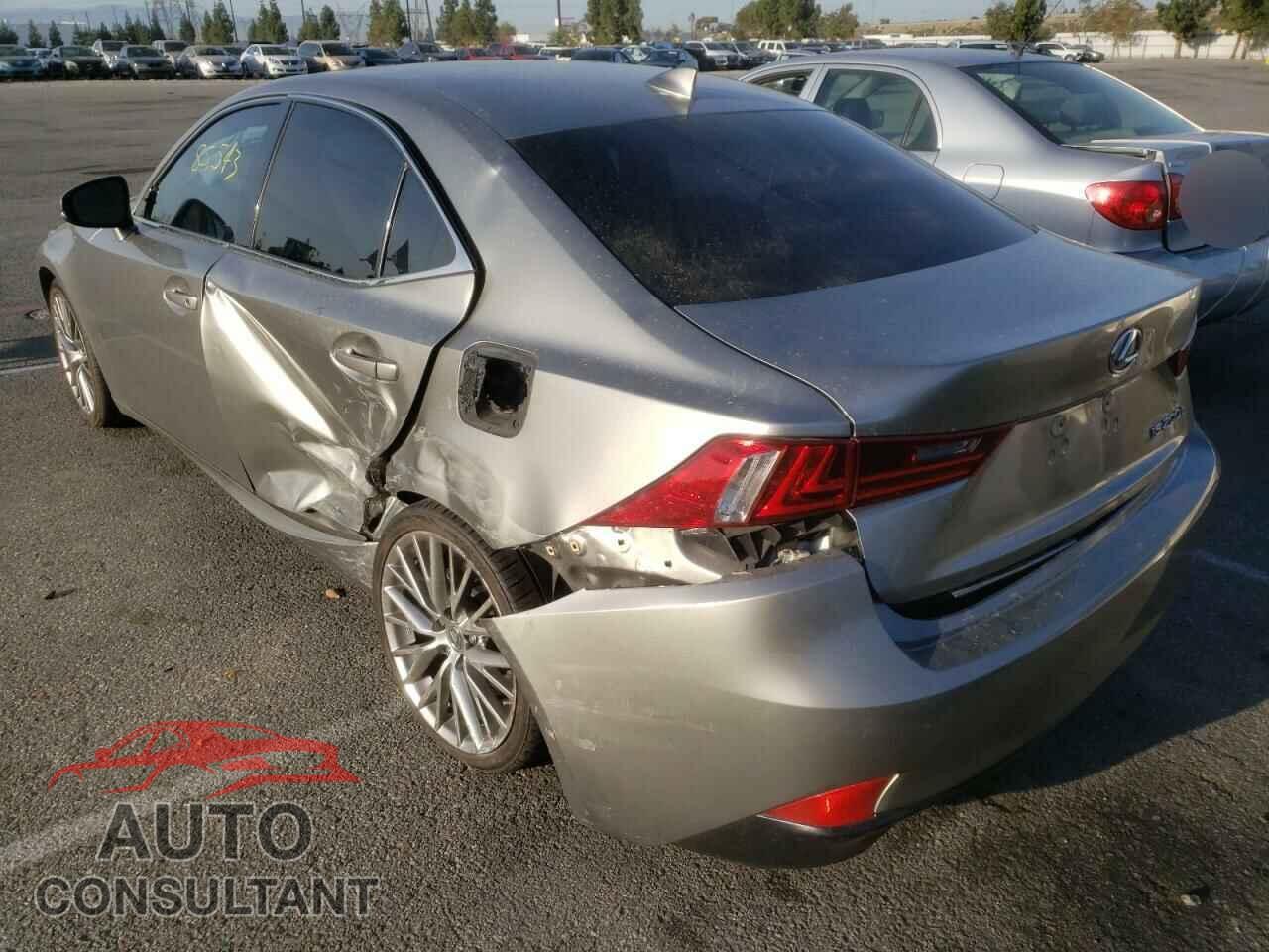 LEXUS IS 2016 - JTHBA1D28G5017048