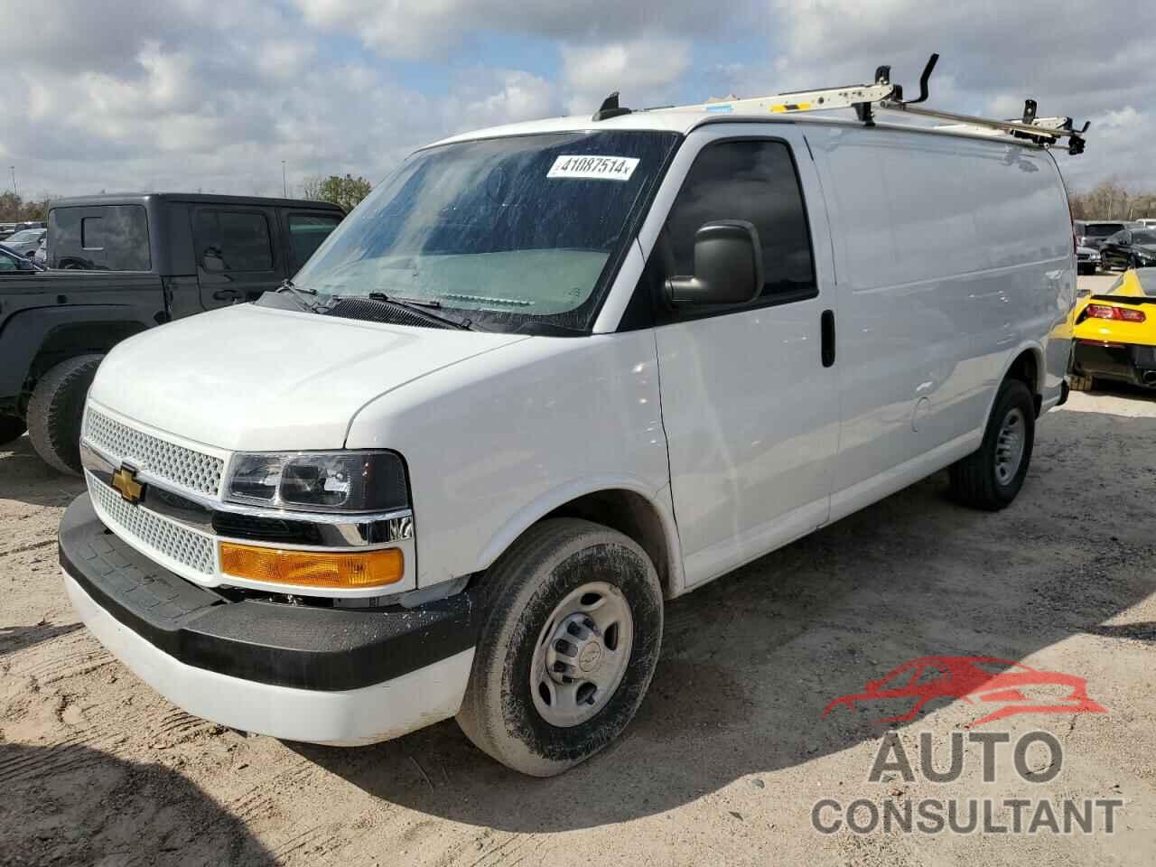 CHEVROLET EXPRESS 2020 - 1GCWGAFP2L1154840