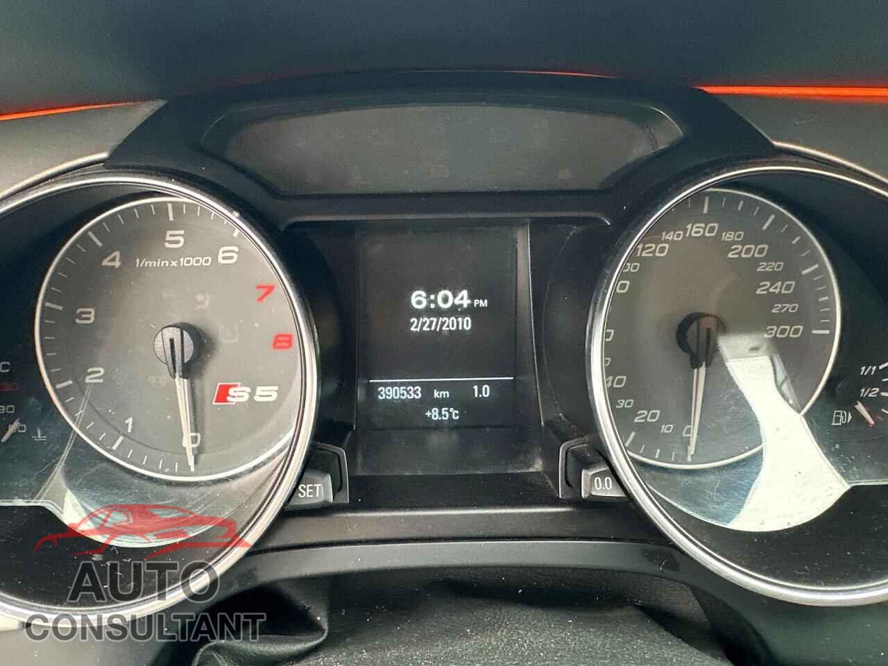 AUDI S5/RS5 2011 - WAULVBFR9BA051264
