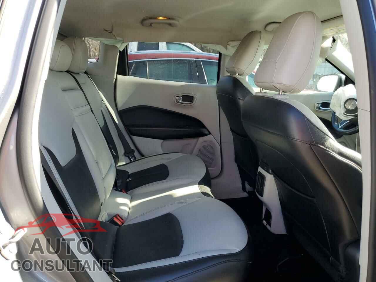 JEEP COMPASS 2020 - 3C4NJCCB6LT125495