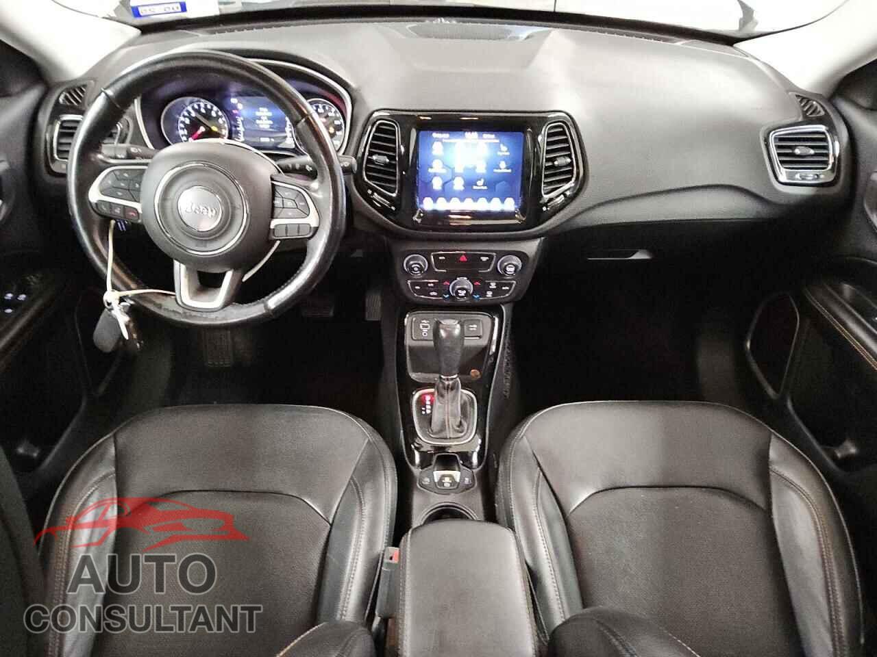 JEEP COMPASS 2020 - 3C4NJCCB4LT129058