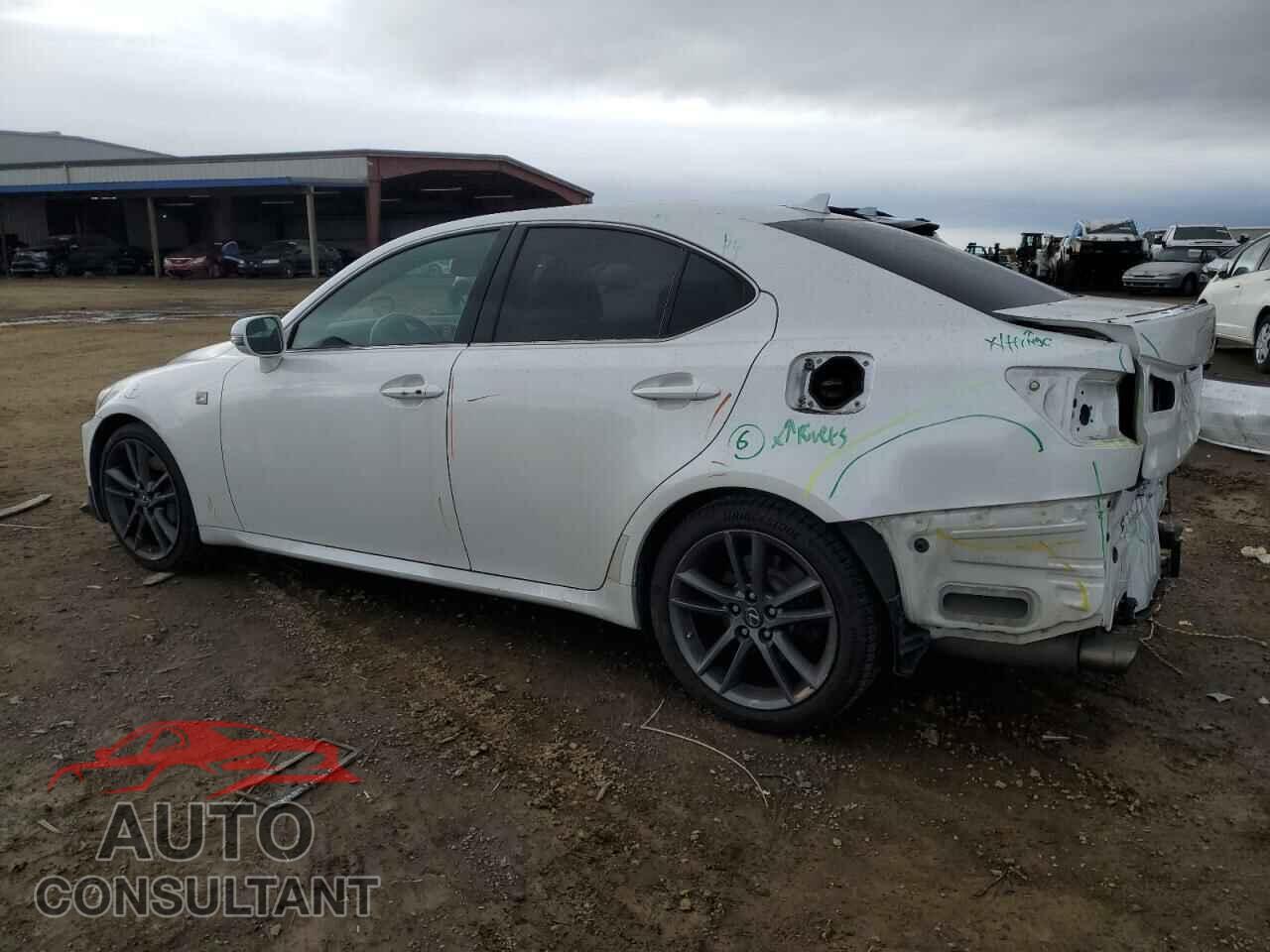 LEXUS IS 2012 - JTHBE5C24C5030077