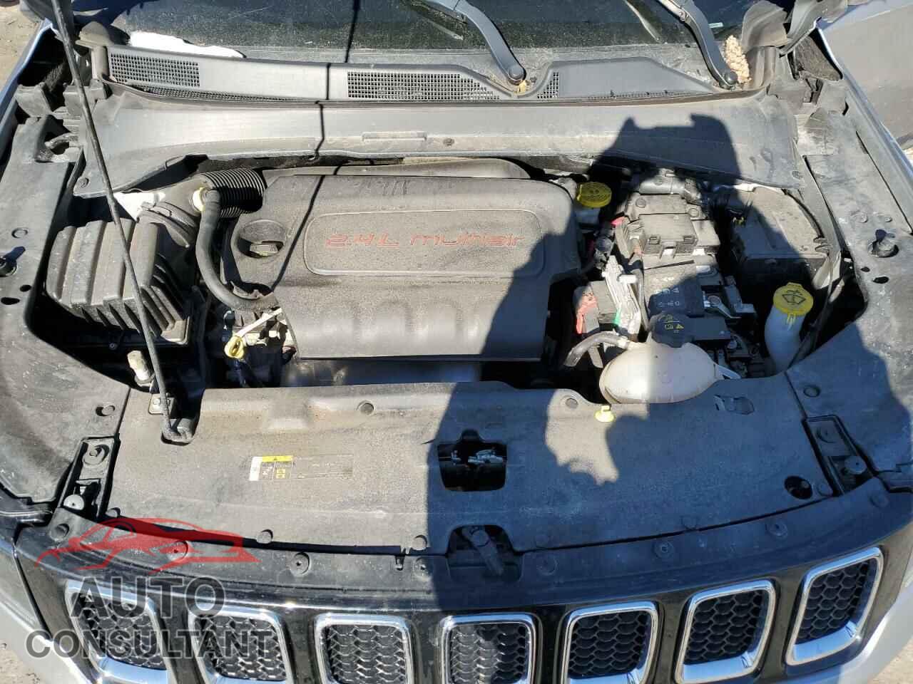 JEEP COMPASS 2018 - 3C4NJDBB3JT398656