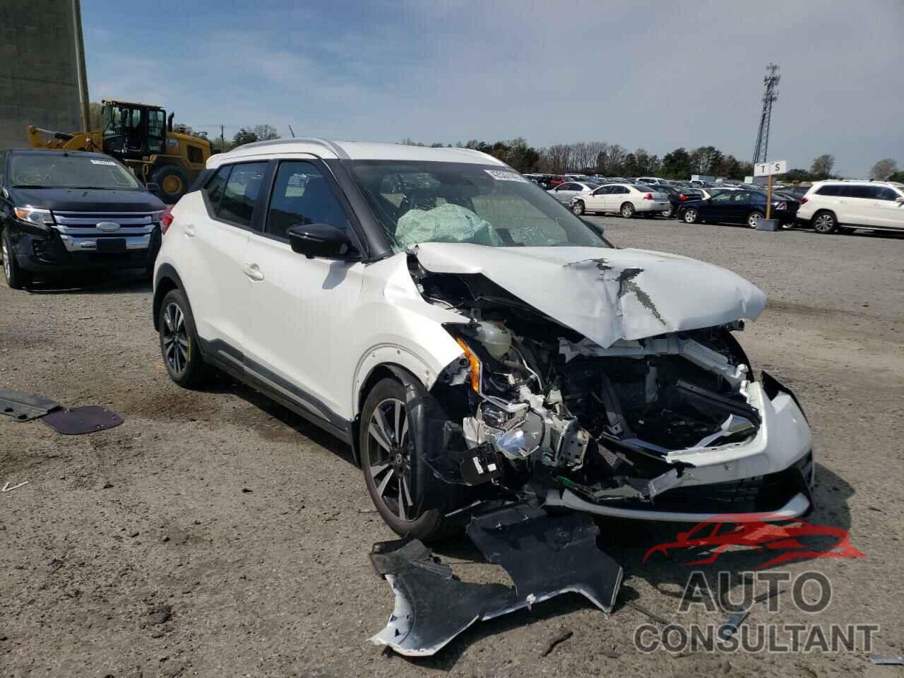 NISSAN KICKS 2018 - 3N1CP5CU1JL513897