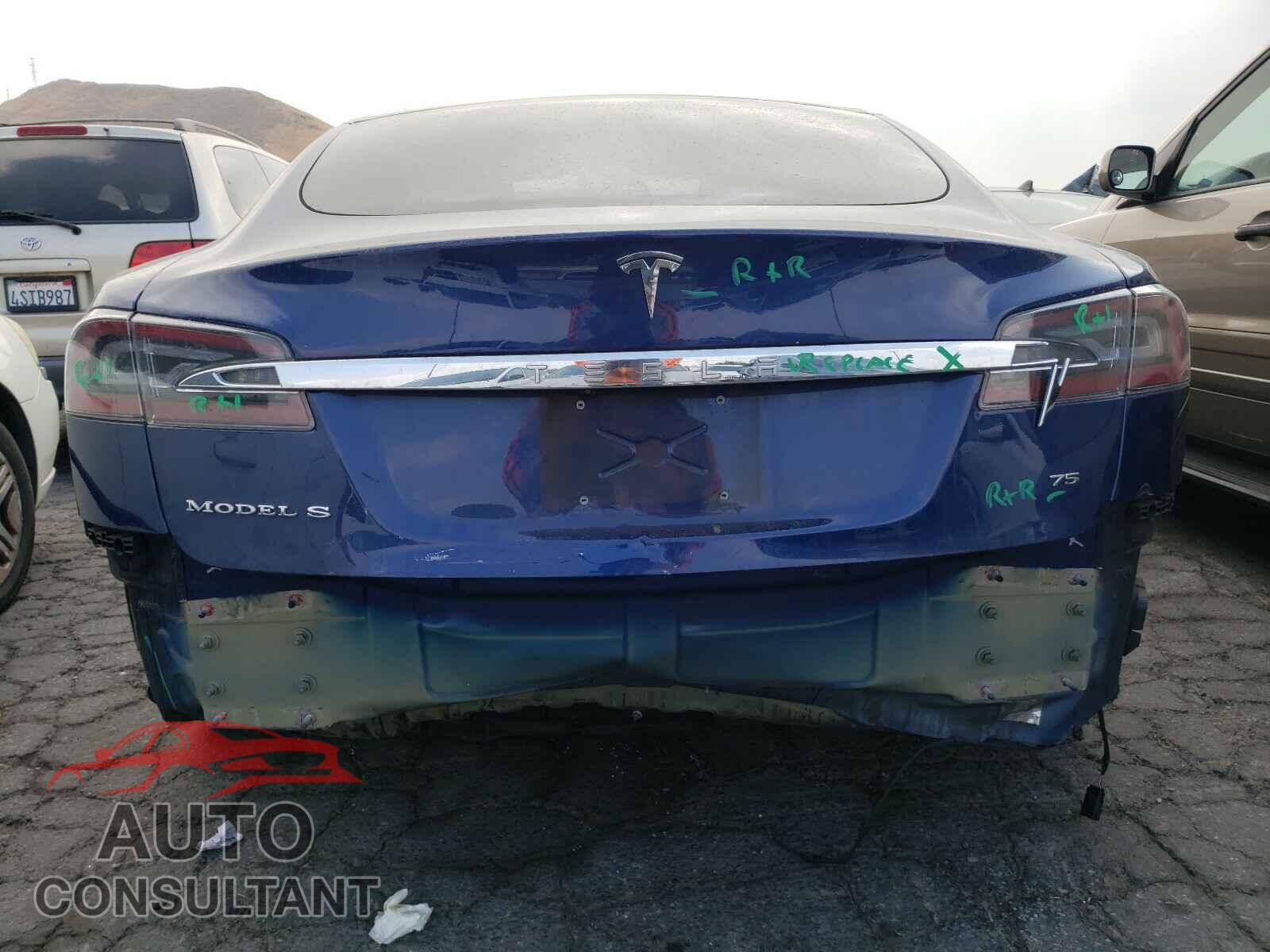 TESLA MODEL S 2017 - 5YJSA1E17HF213523