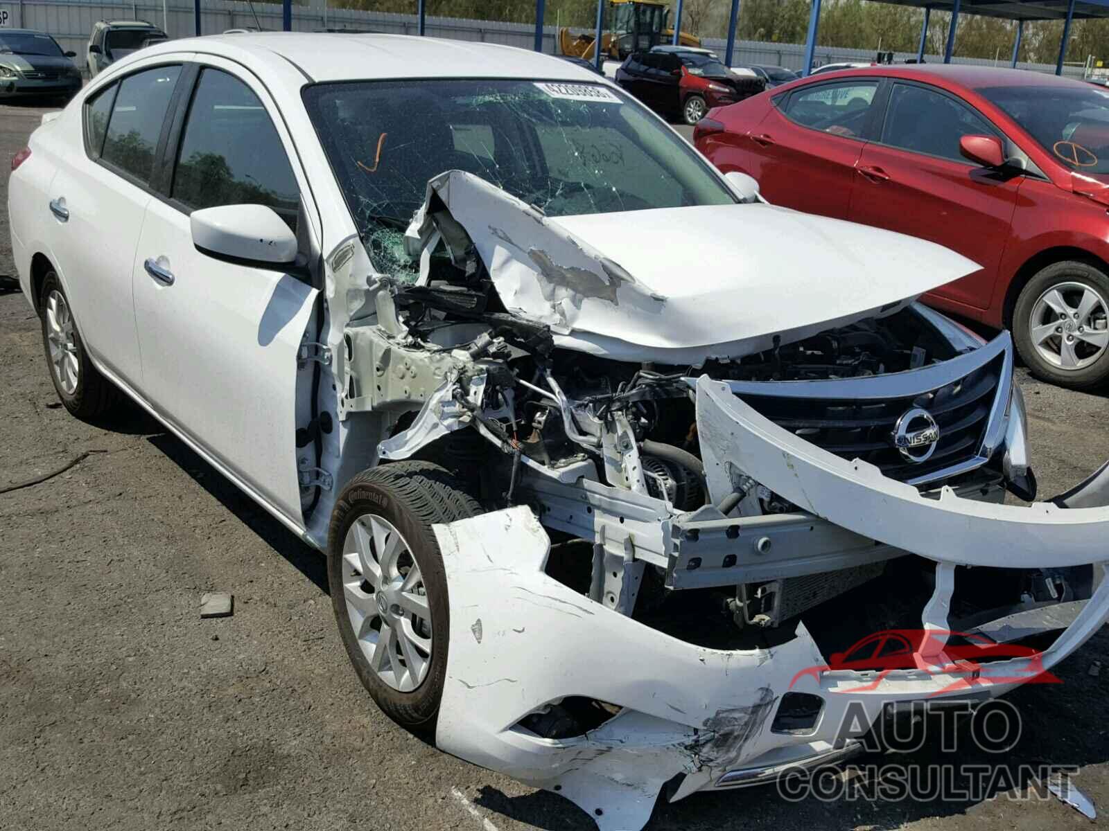 NISSAN VERSA 2018 - 3N1CN7AP1JL837995