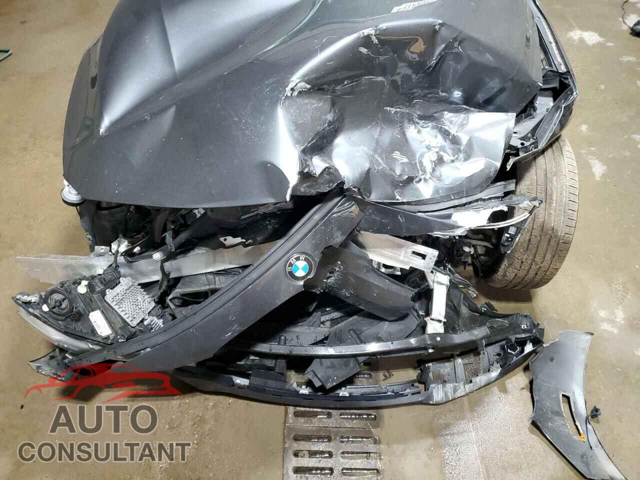 BMW 3 SERIES 2018 - WBA8D9C53JA616514