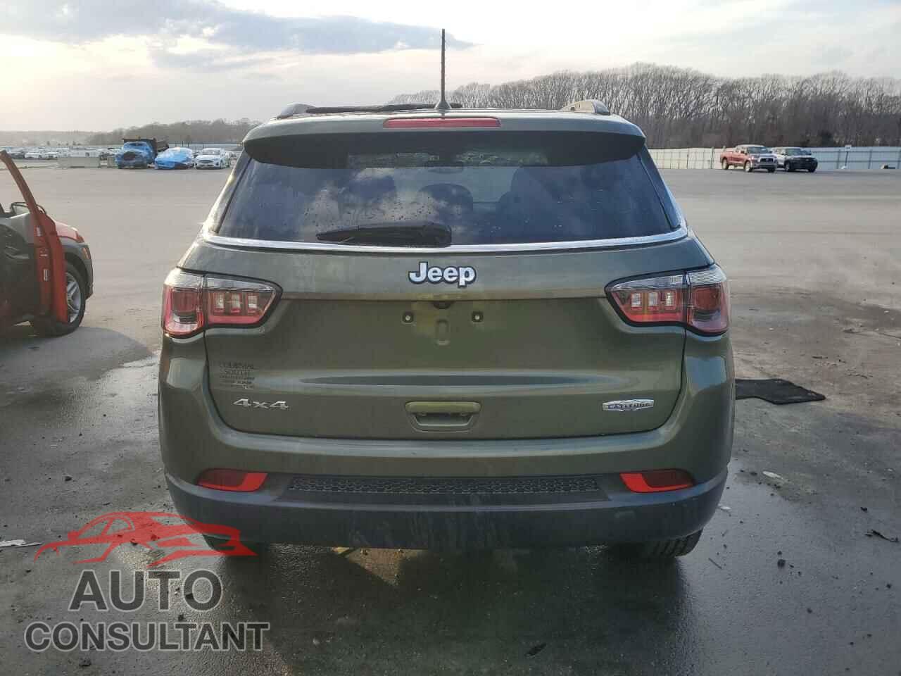 JEEP COMPASS 2018 - 3C4NJDBB1JT160918