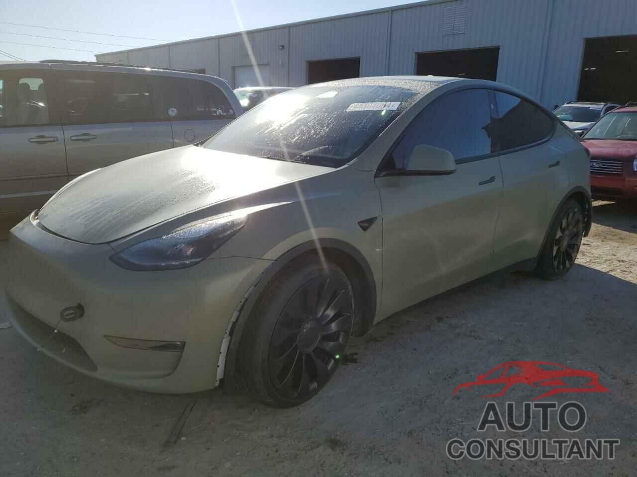 TESLA MODEL Y 2023 - 7SAYGDEFXPF807224