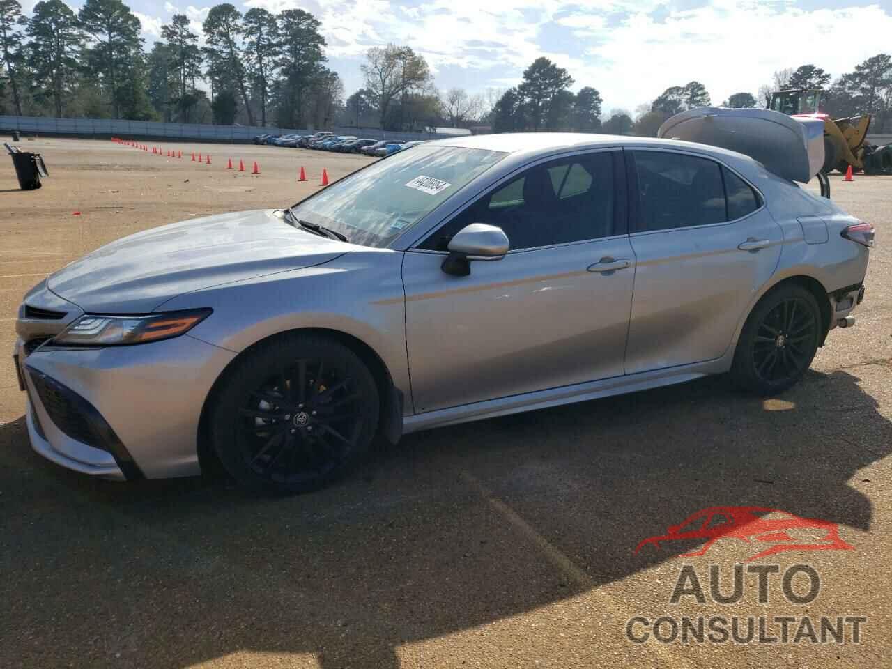 TOYOTA CAMRY 2023 - 4T1K31AK1PU618738