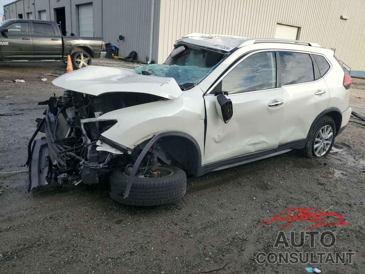 NISSAN ROGUE 2017 - JN8AT2MTXHW143076