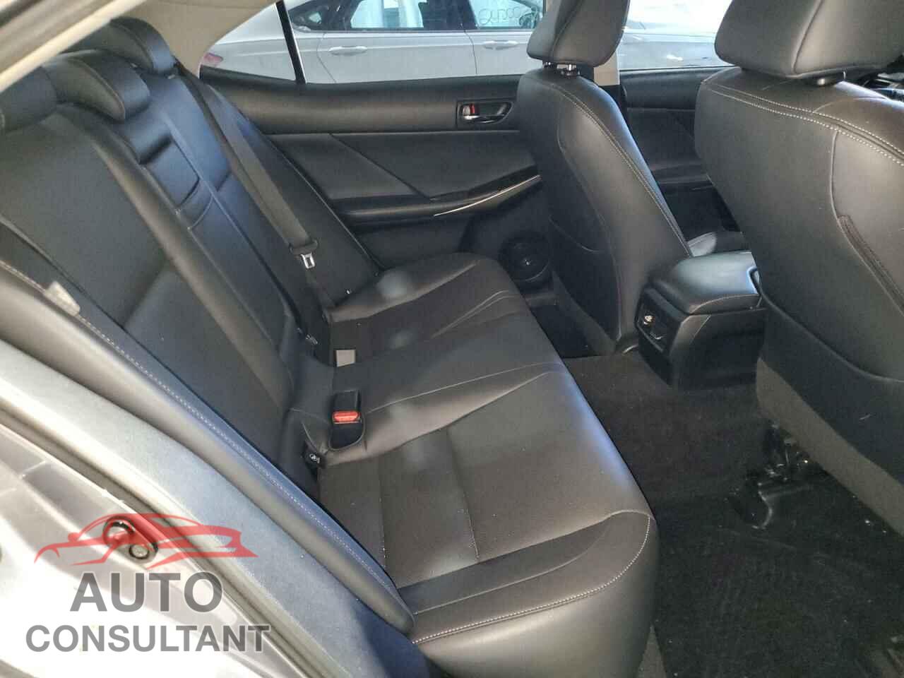 LEXUS IS 2014 - JTHCE1D22E5000963