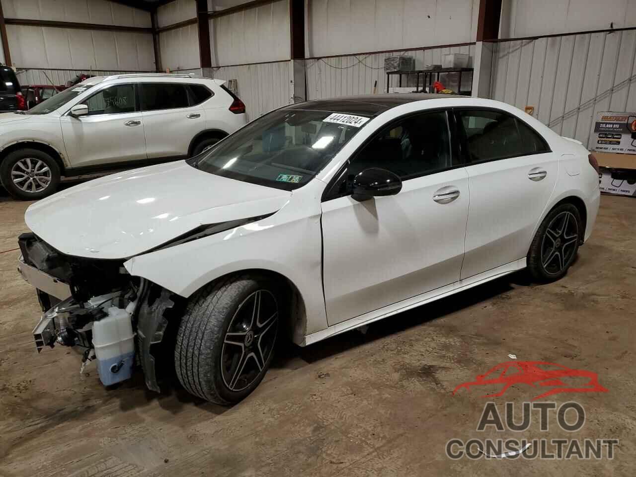 MERCEDES-BENZ A-CLASS 2022 - W1K3G4FB2NJ363769