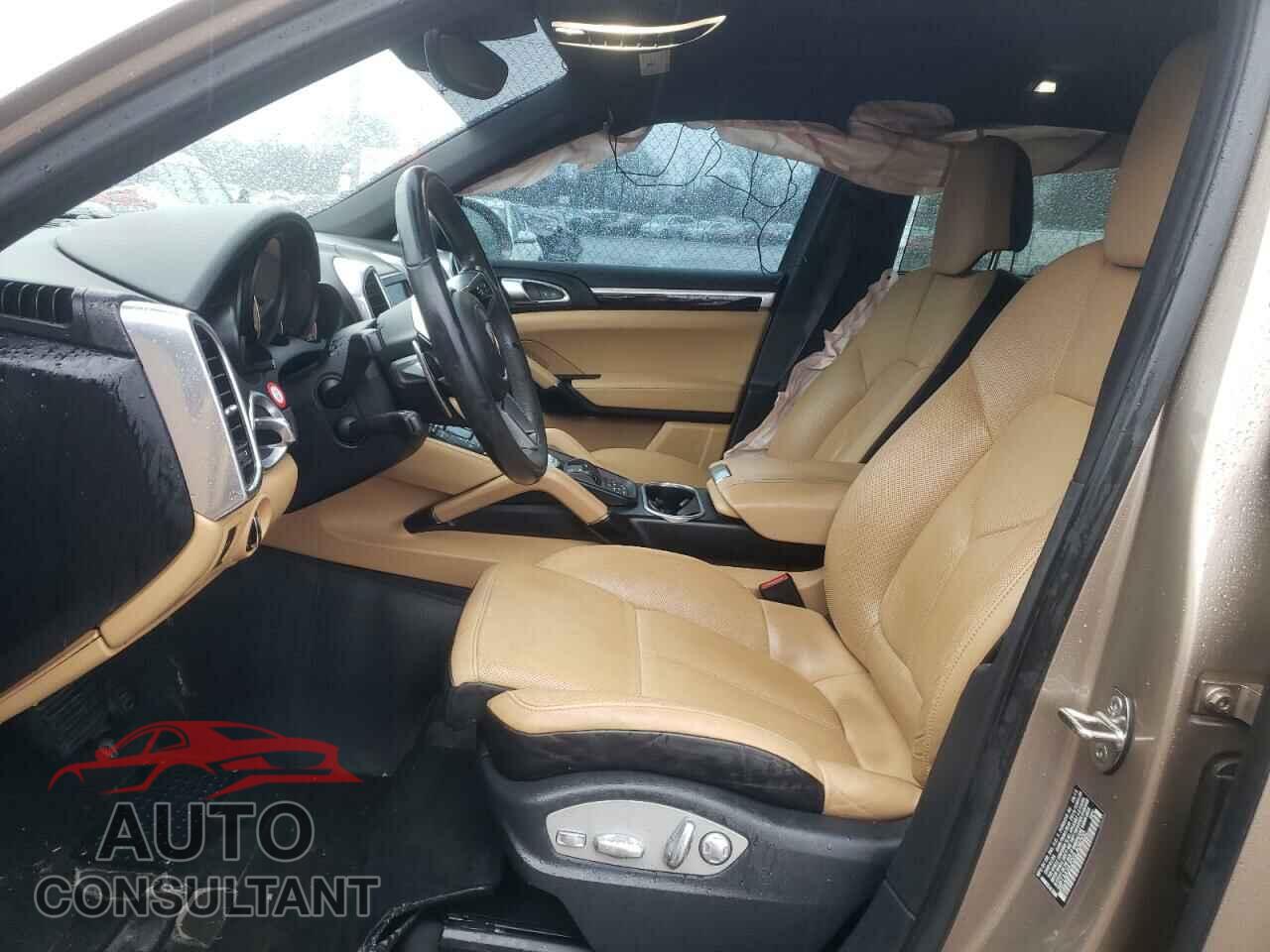 PORSCHE CAYENNE 2016 - WP1AA2A20GLA06000
