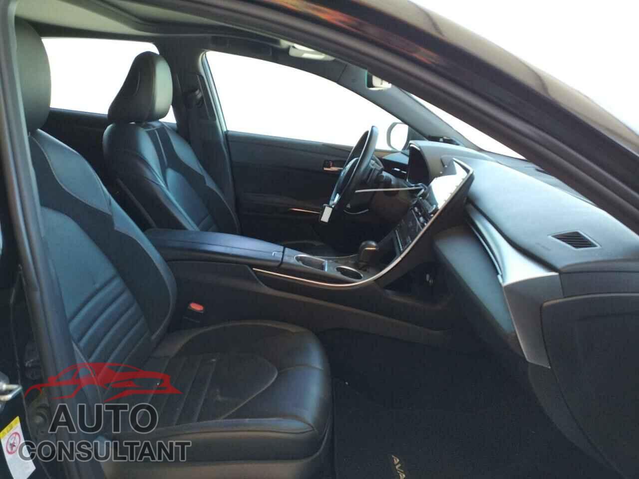 TOYOTA AVALON 2019 - 4T1B21FB0KU002050