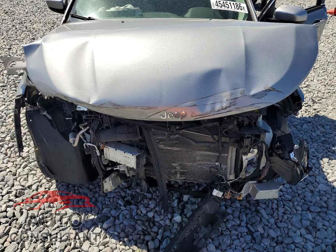 JEEP COMPASS 2020 - 3C4NJCBB7LT258008