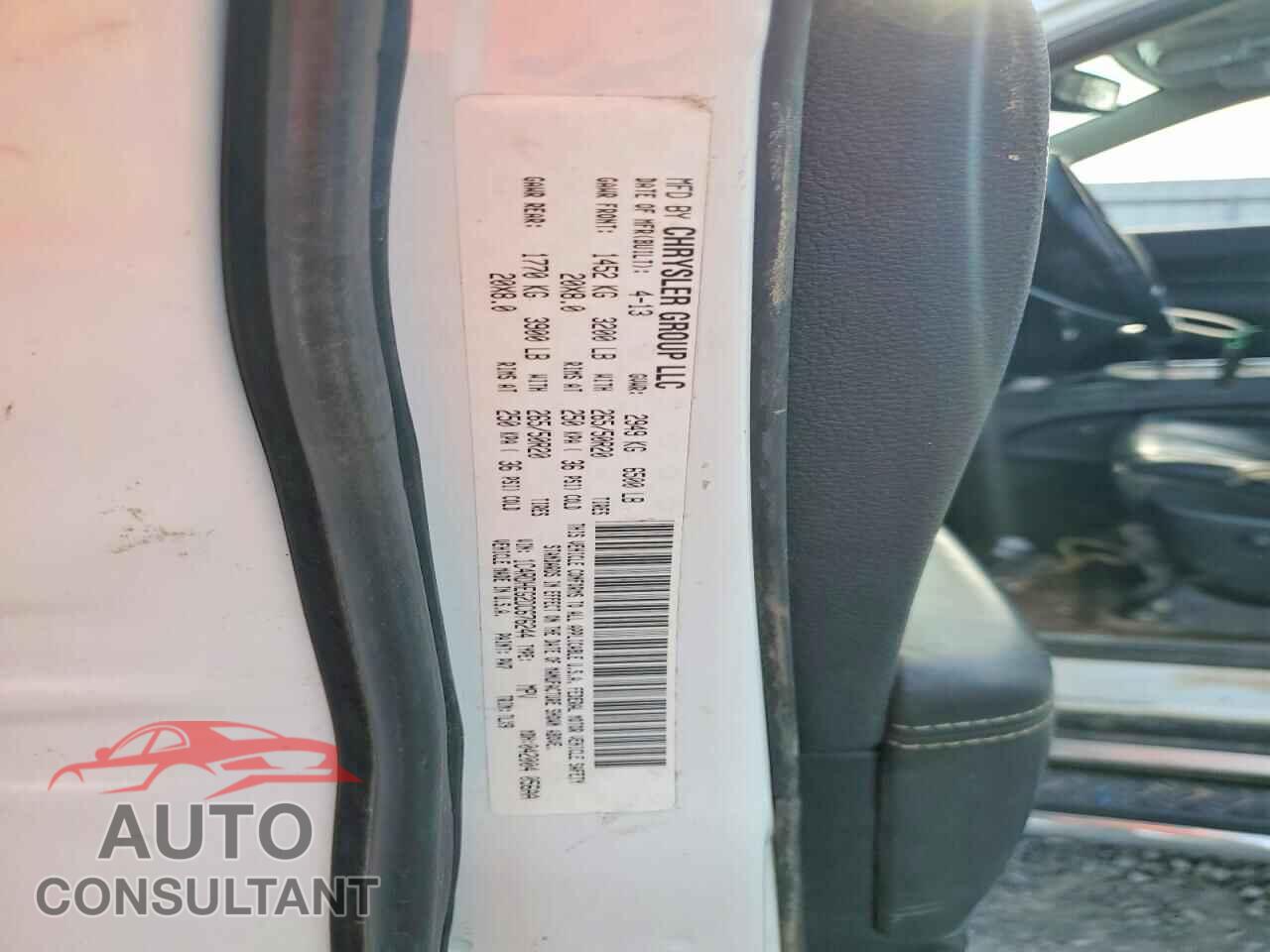 DODGE DURANGO 2013 - 1C4RDHEG2DC676244