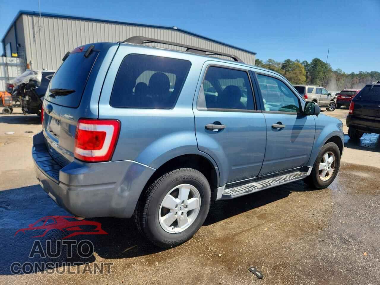 FORD ESCAPE 2011 - 1FMCU0D72BKC16086