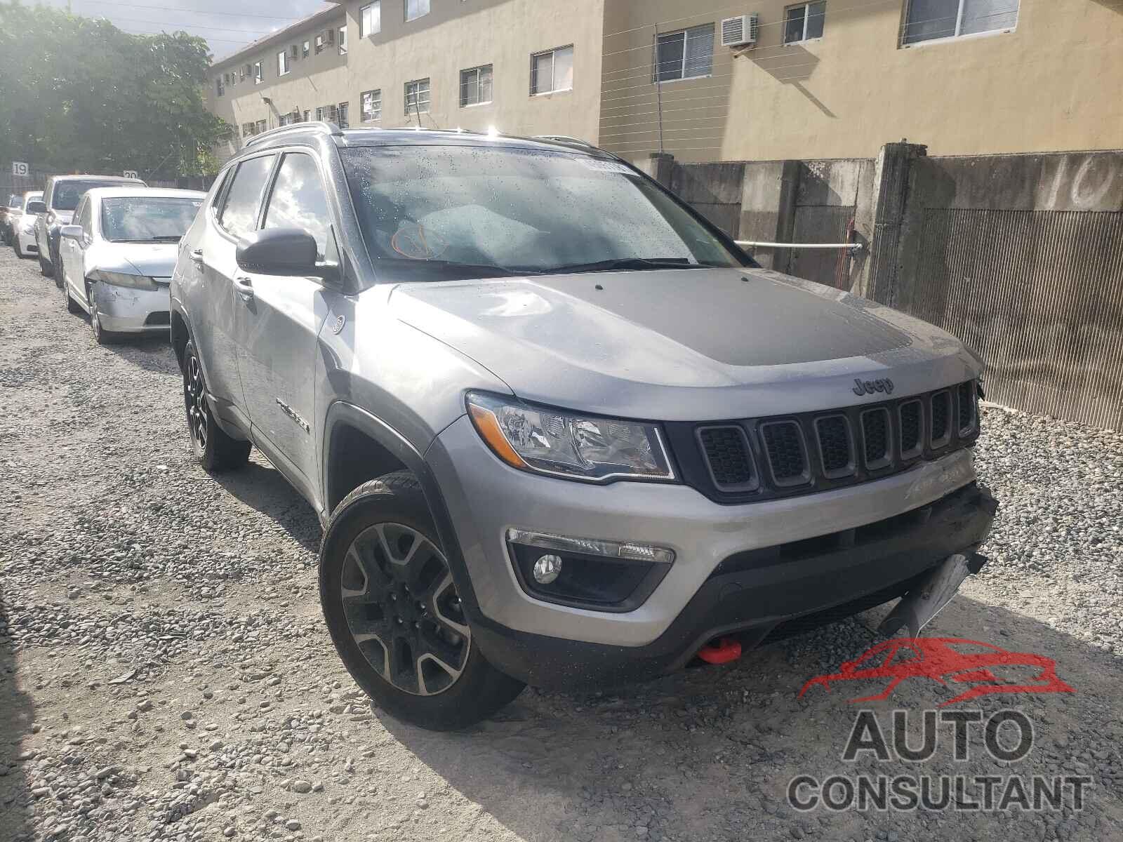 JEEP COMPASS 2019 - 3C4NJDDB0KT752700