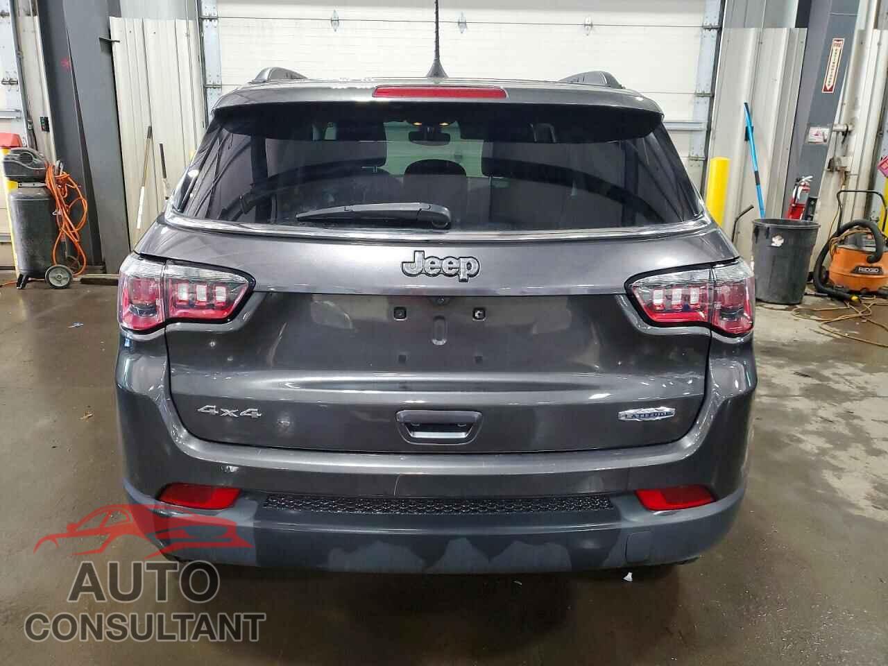 JEEP COMPASS 2019 - 3C4NJDBB3KT597370