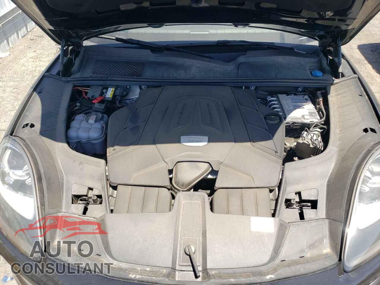 PORSCHE CAYENNE 2021 - WP1BA2AY6MDA41333