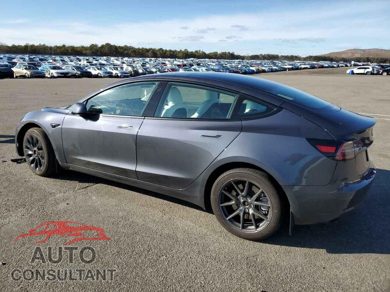 TESLA MODEL 3 2023 - 5YJ3E1EA4PF680101