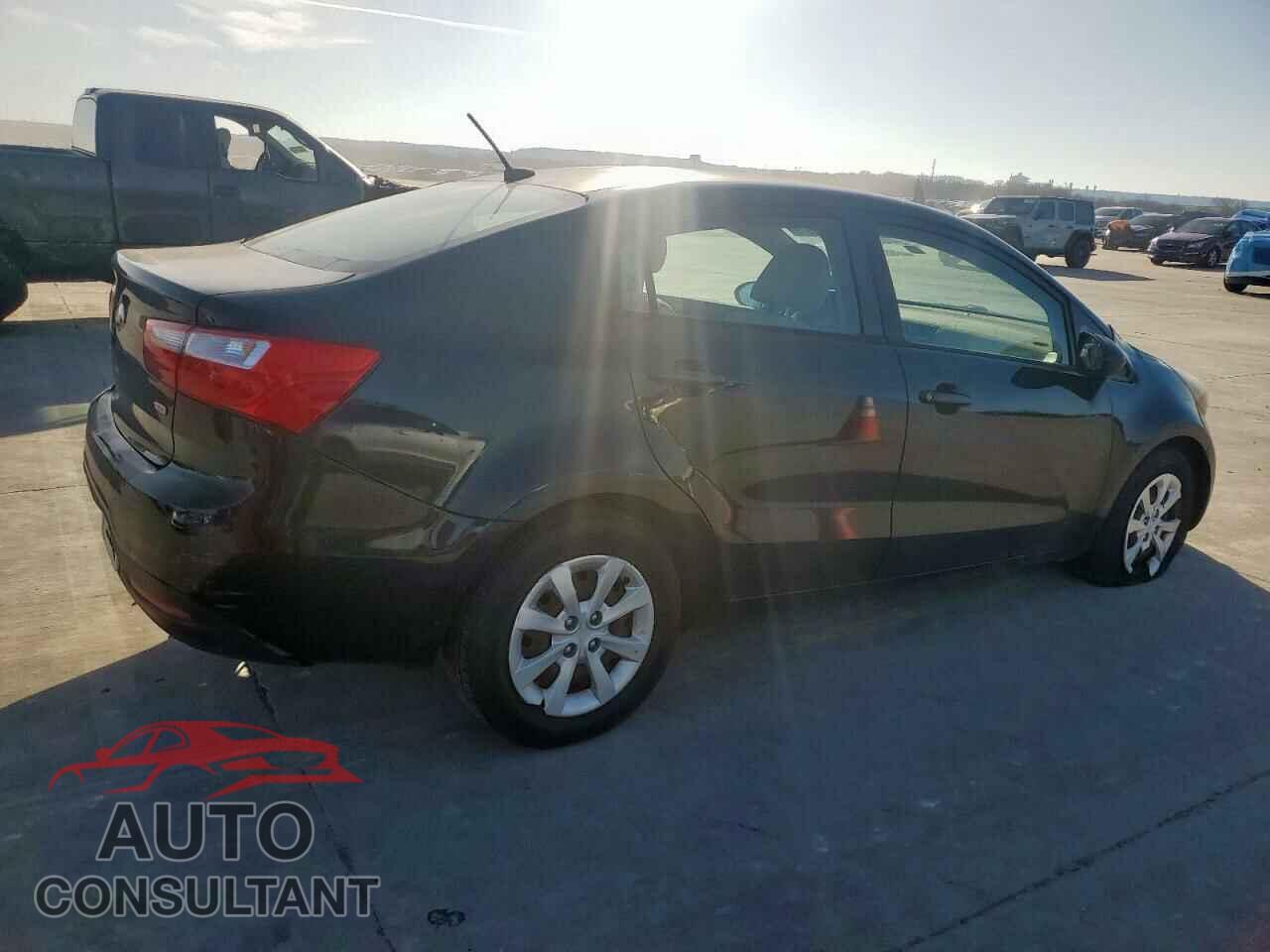 KIA RIO 2013 - KNADM4A33D6182847