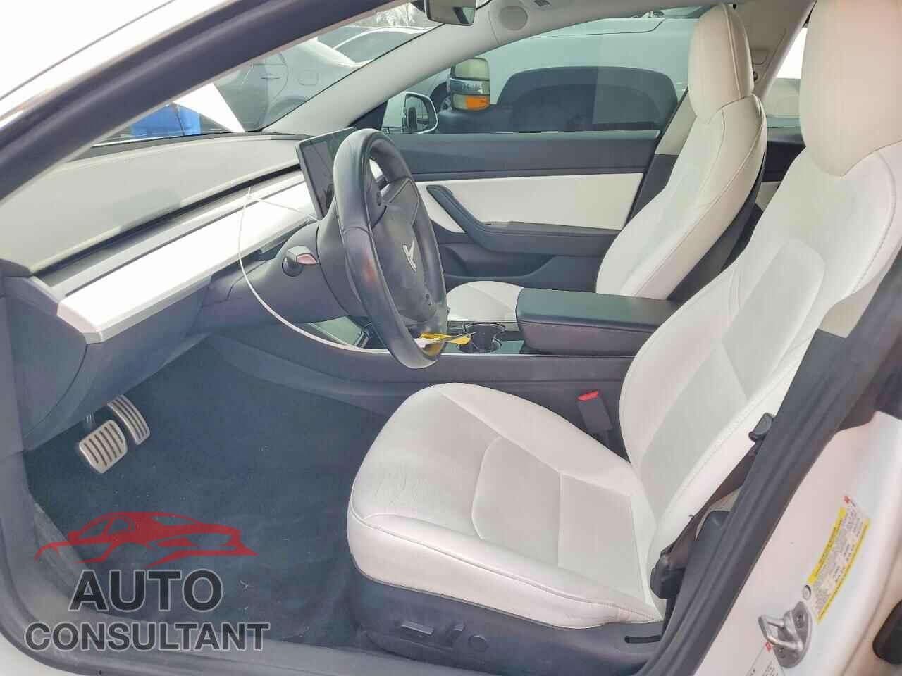 TESLA MODEL 3 2018 - 5YJ3E1EB7JF074484