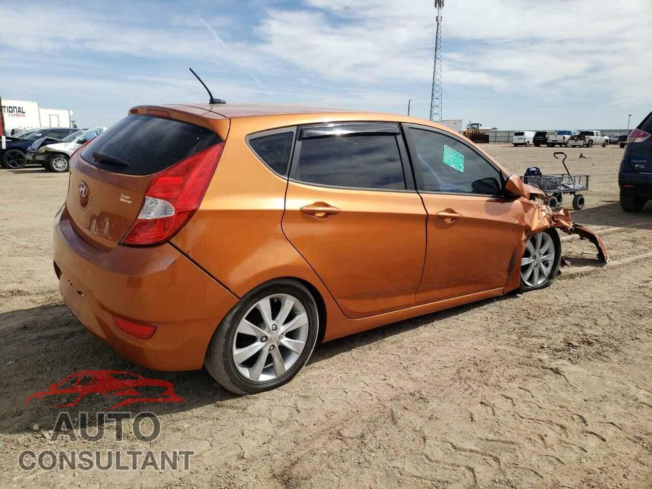 HYUNDAI ACCENT 2017 - KMHCT5AEXHU305016