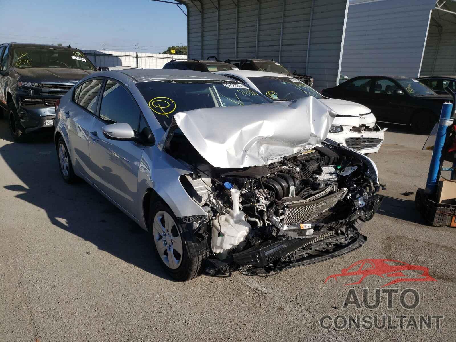 KIA FORTE 2018 - 3KPFL4A72JE222293