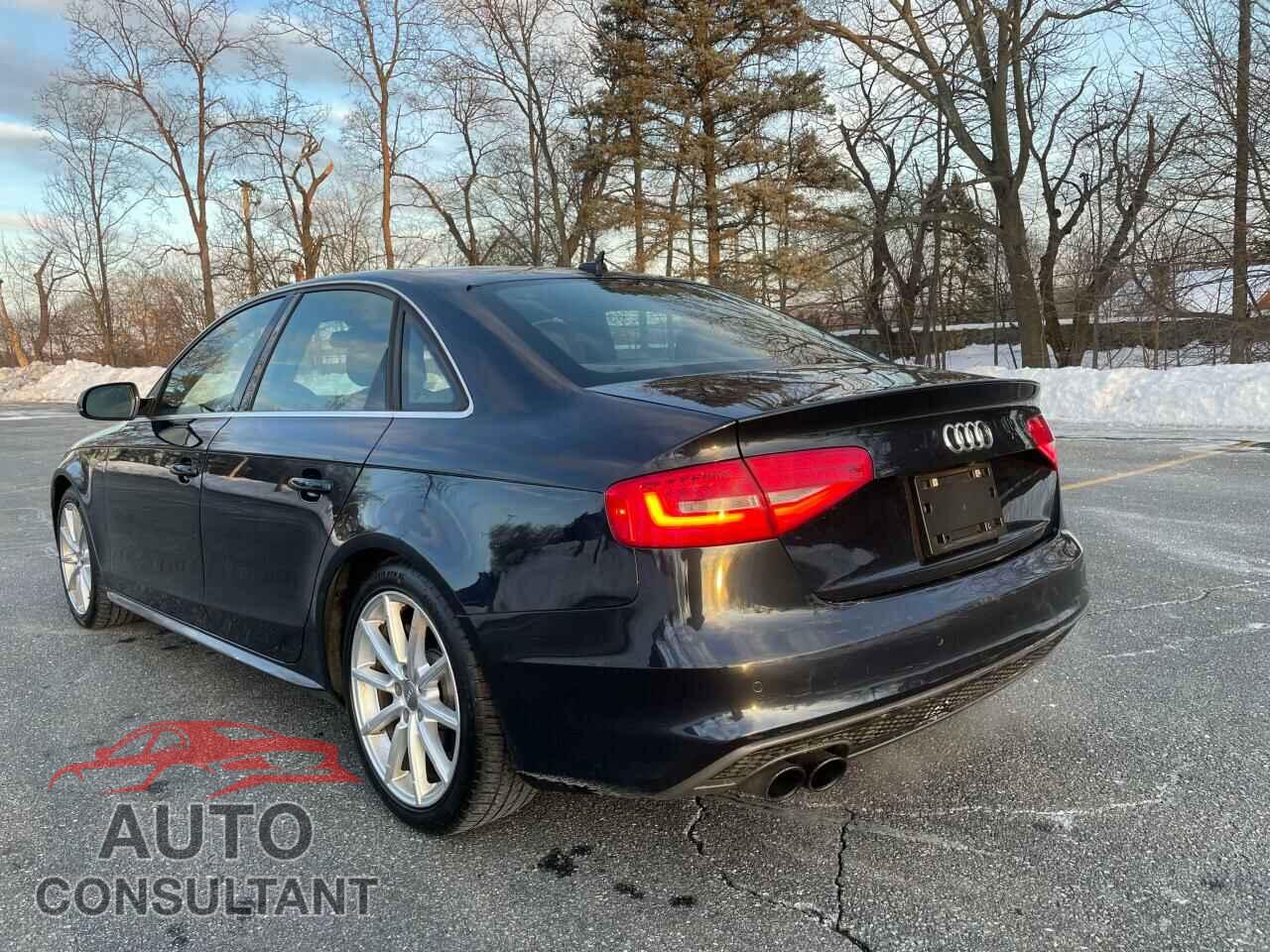 AUDI A4 2014 - WAUFFAFL7EA051817
