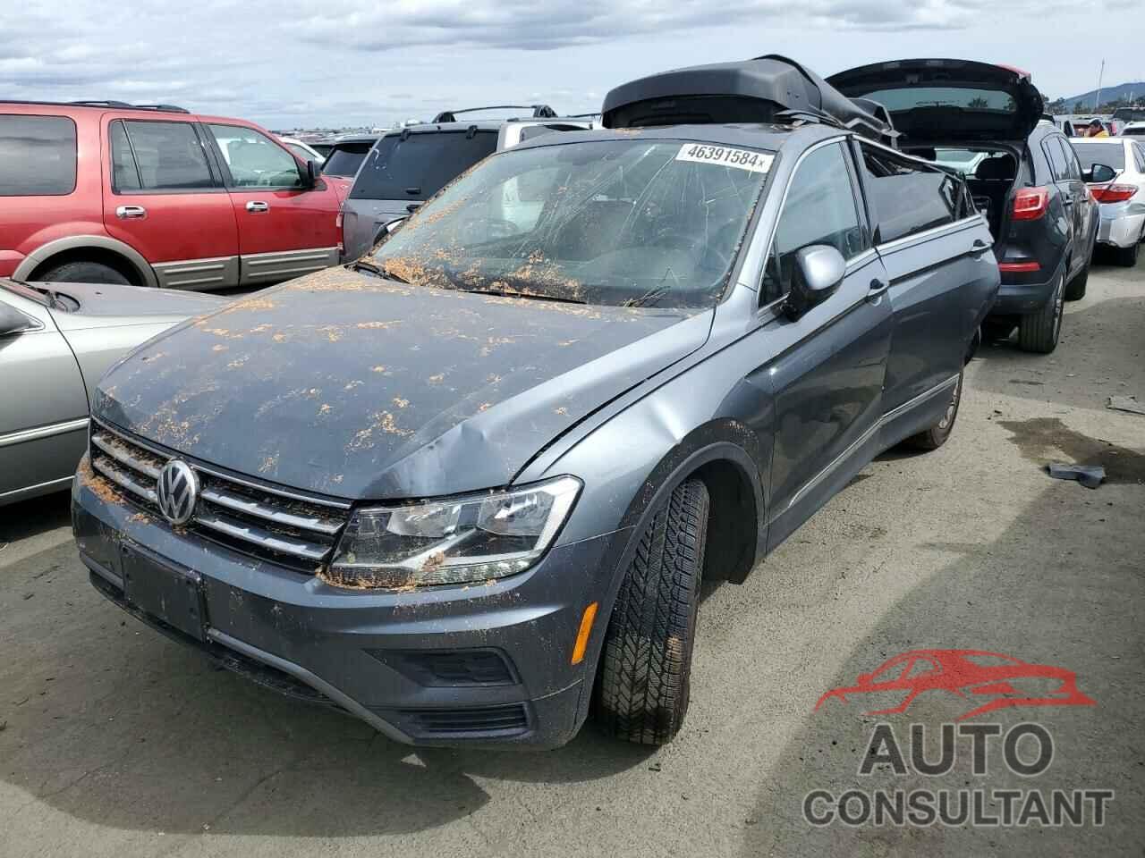 VOLKSWAGEN TIGUAN 2018 - 3VV2B7AX5JM176873